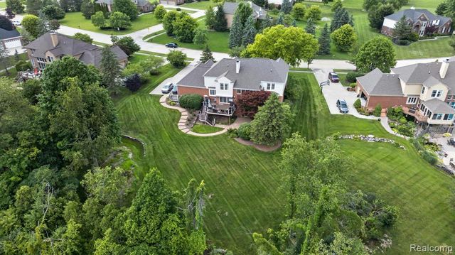50295 Fellows Hill Drive, Plymouth, MI 48170
