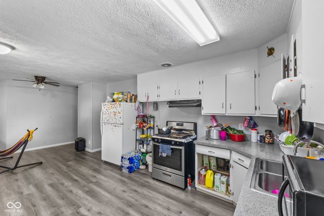 7422 E 30th Street, Indianapolis, IN 46219
