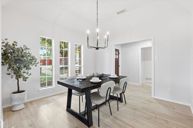 1614 Crested Butte Drive, Lewisville, TX 75077