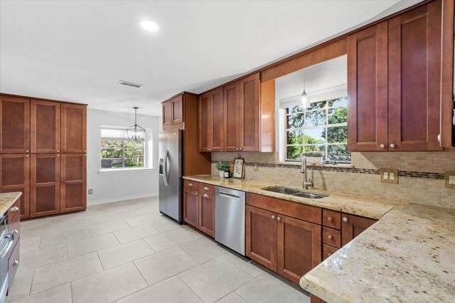 1614 Crested Butte Drive, Lewisville, TX 75077