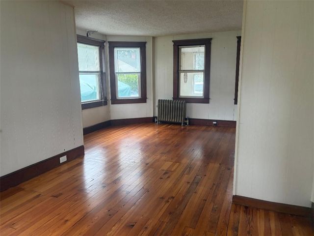 70 Northup Street, Warwick, RI 02889