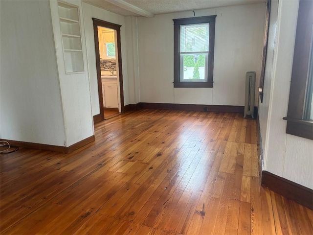 70 Northup Street, Warwick, RI 02889