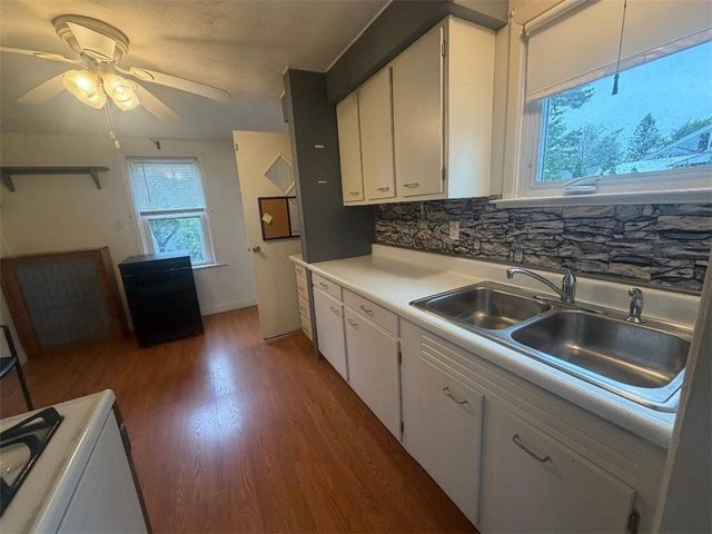 70 Northup Street, Warwick, RI 02889