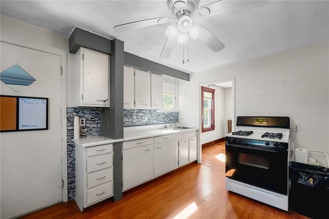70 Northup Street, Warwick, RI 02889