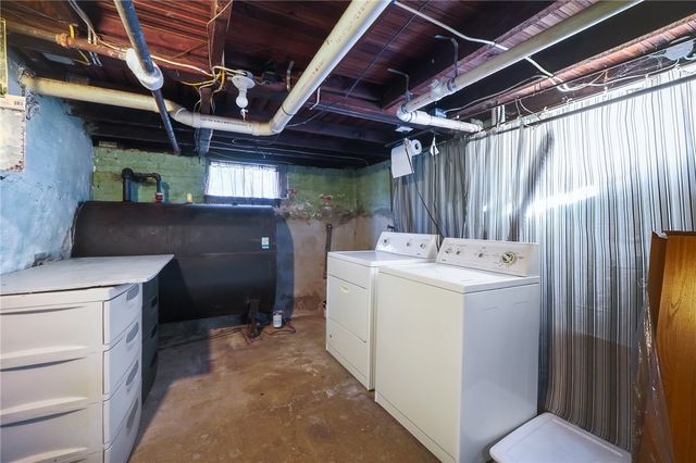 70 Northup Street, Warwick, RI 02889
