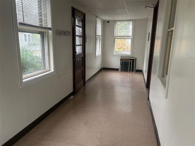 70 Northup Street, Warwick, RI 02889