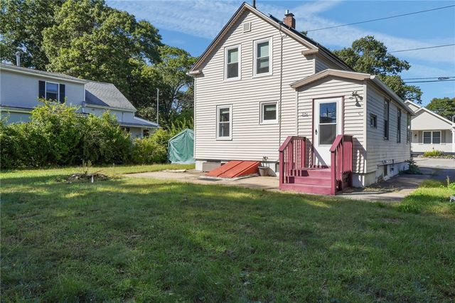 70 Northup Street, Warwick, RI 02889