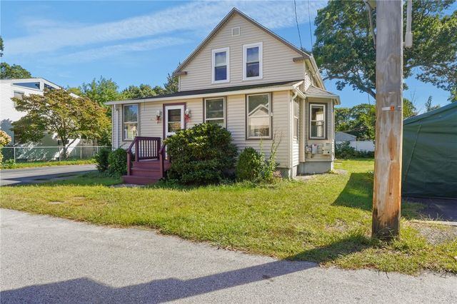 70 Northup Street, Warwick, RI 02889