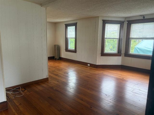 70 Northup Street, Warwick, RI 02889