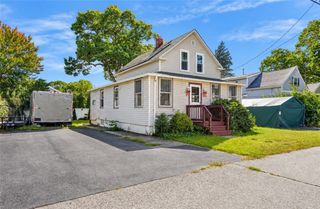 70 Northup Street, Warwick, RI 02889