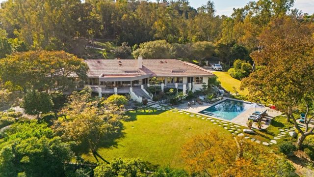 5491 Calzada del Bosque, Rancho Santa Fe, CA 92067