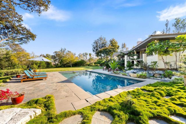 5491 Calzada del Bosque, Rancho Santa Fe, CA 92067