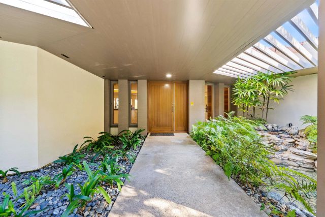 5491 Calzada del Bosque, Rancho Santa Fe, CA 92067