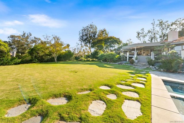 5491 Calzada del Bosque, Rancho Santa Fe, CA 92067
