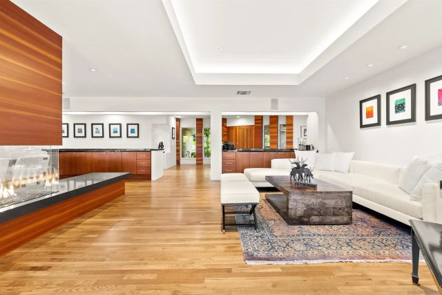 5491 Calzada del Bosque, Rancho Santa Fe, CA 92067
