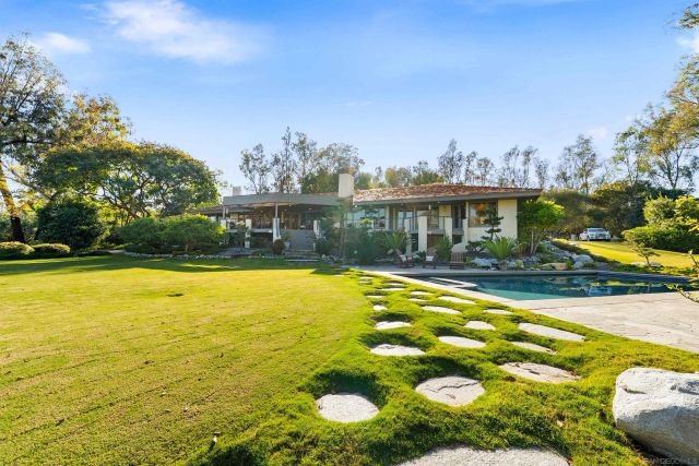 5491 Calzada del Bosque, Rancho Santa Fe, CA 92067