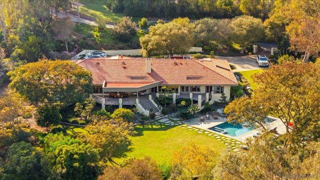 5491 Calzada del Bosque, Rancho Santa Fe, CA 92067