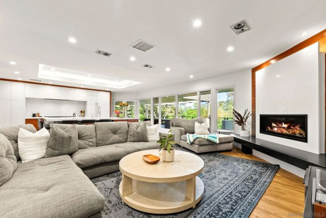 5491 Calzada del Bosque, Rancho Santa Fe, CA 92067