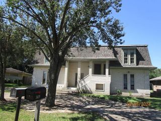 3414 Crestmeadow Drive, Pasadena, TX 77505