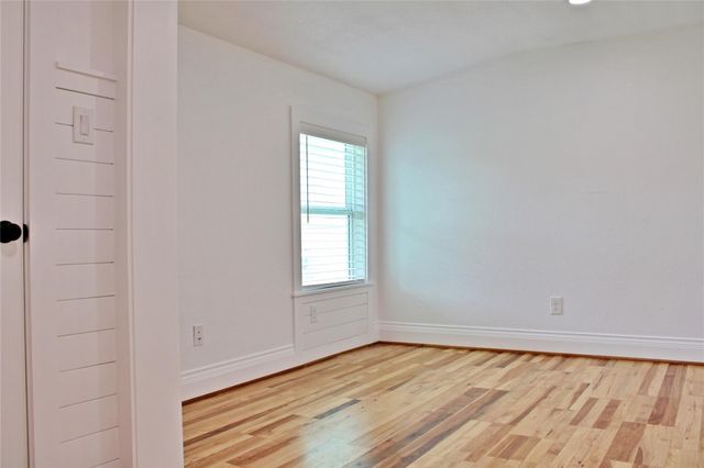 528 Prairie Street, Columbus, TX 78934