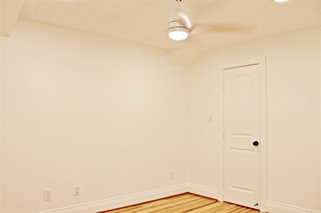 528 Prairie Street, Columbus, TX 78934