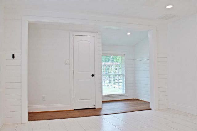 528 Prairie Street, Columbus, TX 78934