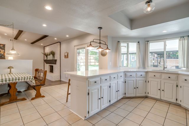 216 E Grubb Drive, Mesquite, TX 75149