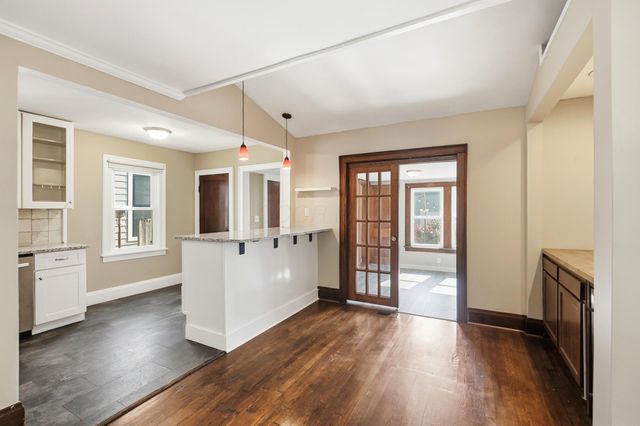 1300 Ashland Avenue, Columbus, OH 43212
