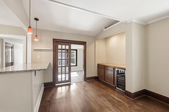 1300 Ashland Avenue, Columbus, OH 43212
