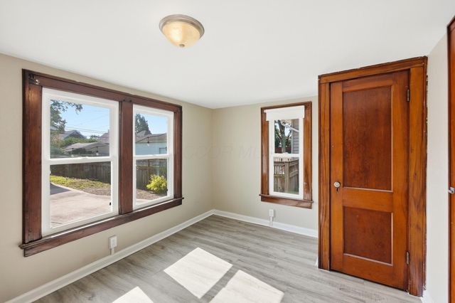 1300 Ashland Avenue, Columbus, OH 43212