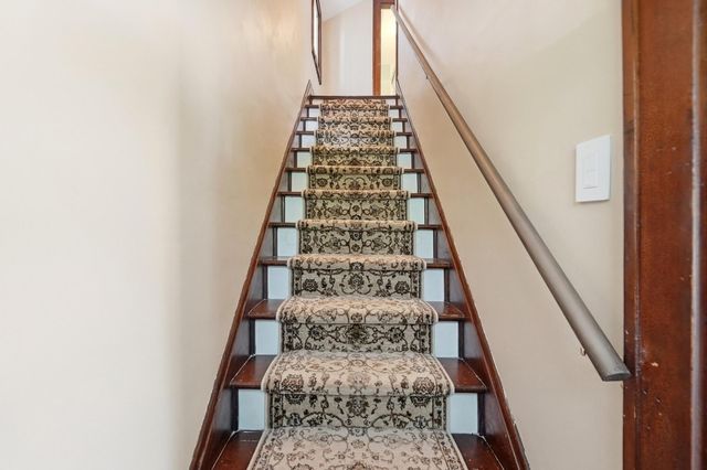 1300 Ashland Avenue, Columbus, OH 43212