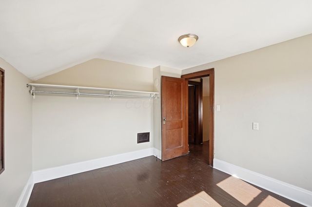 1300 Ashland Avenue, Columbus, OH 43212