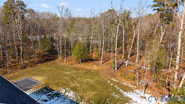 12668 Greenwood Rd, Glen Allen, VA 23059