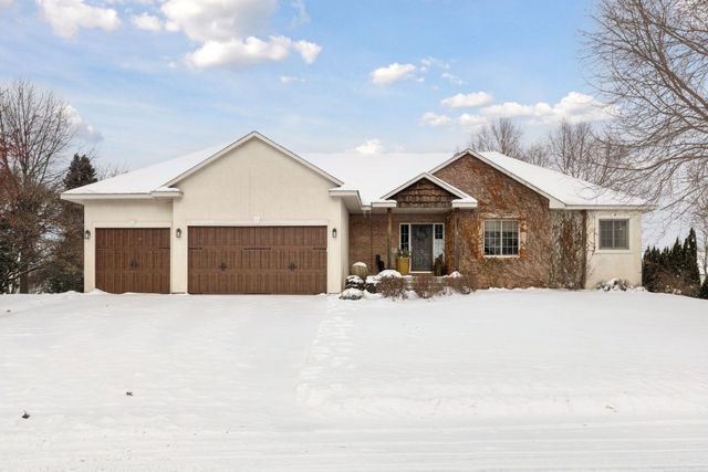 227 Palomino Lane, Lino Lakes, MN 55014