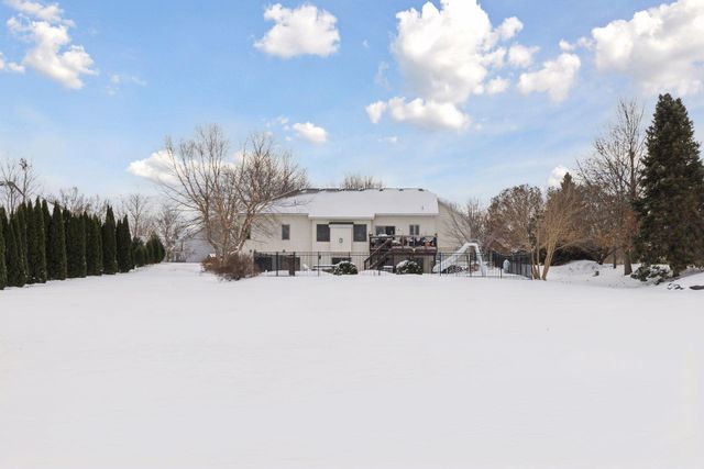 227 Palomino Lane, Lino Lakes, MN 55014