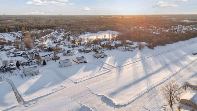 227 Palomino Lane, Lino Lakes, MN 55014