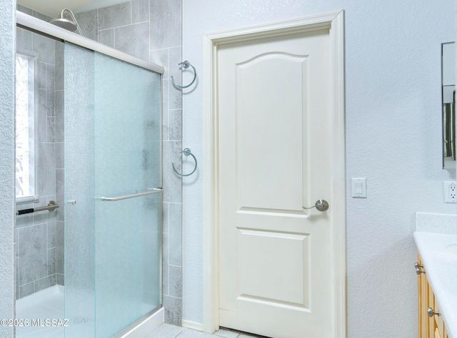 10172 E Gray Hawk Drive, Tucson, AZ 85730