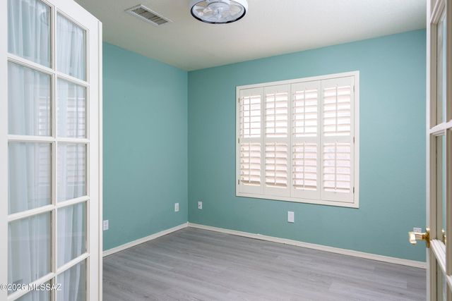 10172 E Gray Hawk Drive, Tucson, AZ 85730