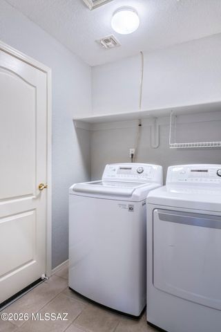 10172 E Gray Hawk Drive, Tucson, AZ 85730