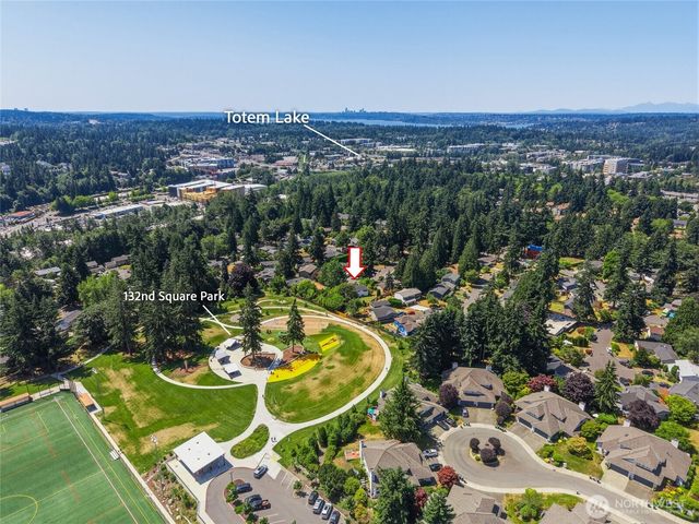 12936 NE 130th St, Kirkland, WA 98034