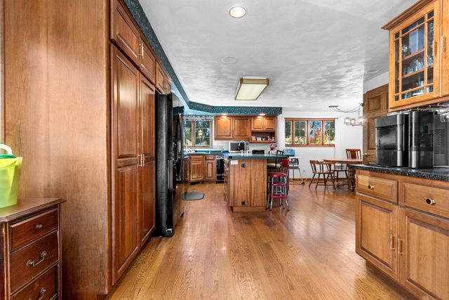 1508 N NICHOLAS STREET, Appleton, WI 54914