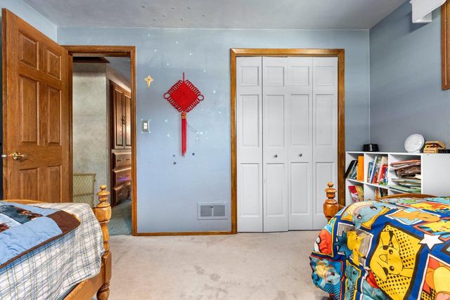 1508 N NICHOLAS STREET, Appleton, WI 54914