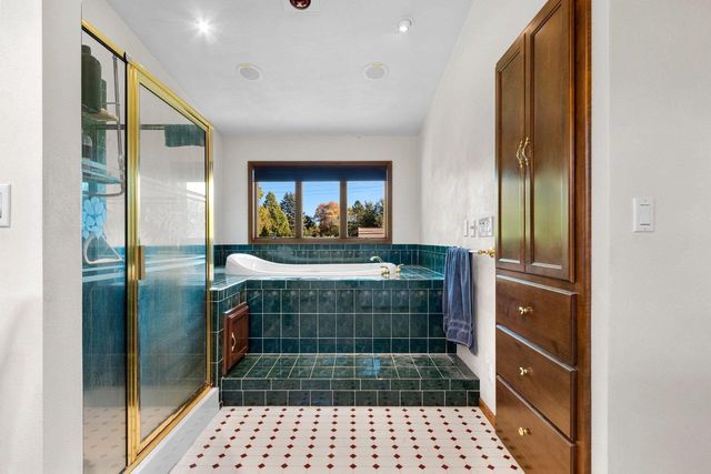 1508 N NICHOLAS STREET, Appleton, WI 54914