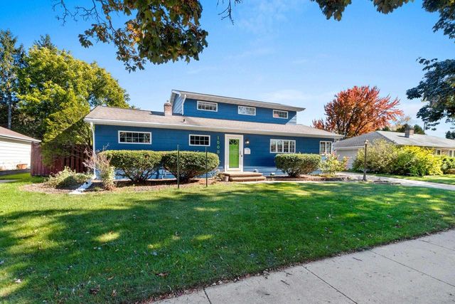 1508 N NICHOLAS STREET, Appleton, WI 54914