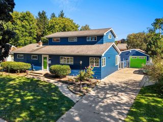 1508 N NICHOLAS STREET, Appleton, WI 54914