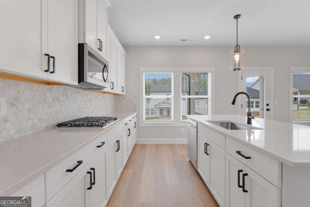 3089 Sweet Red Circle, Braselton, GA 30517