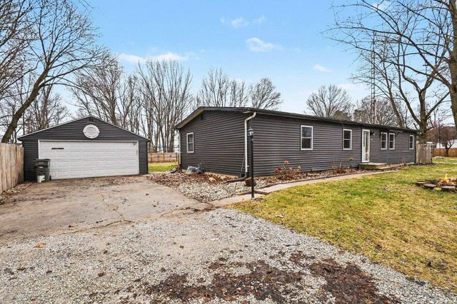 29078 County Road 12, Elkhart, IN 46514