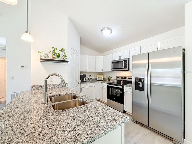 6488 NW 13TH AVENUE, Ocala, FL 34475