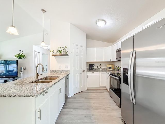 6488 NW 13TH AVENUE, Ocala, FL 34475