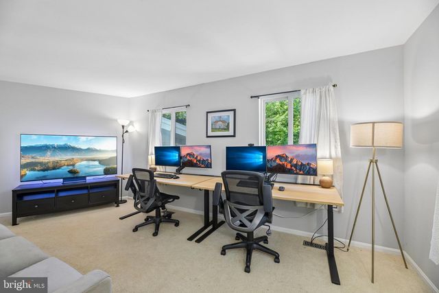 3237 DYE DR, Falls Church, VA 22042